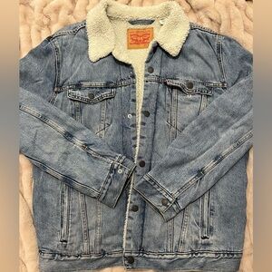 Levi's Men's Blue Denim Jacket with Sherpa Lining